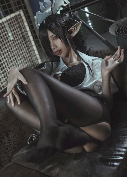 把女邻居弄到潮喷的性经历_4K最新电影在线观看