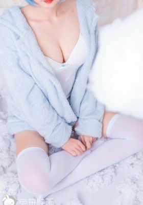 小小水蜜桃免费观看高清_1080超清在线观看